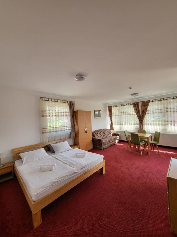 Nihad B&B Visoko Bagian luar foto
