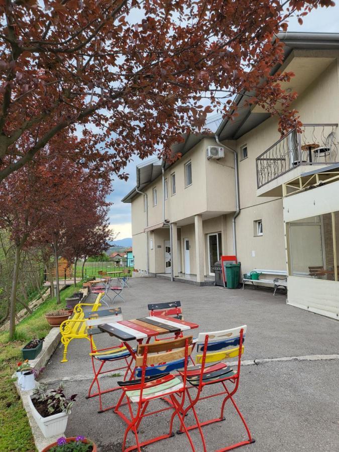 Nihad B&B Visoko Bagian luar foto